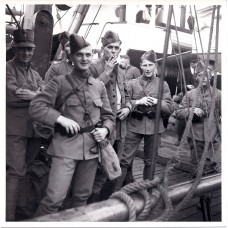 Op de Wilhelmina Tolkamer B.Roos,  J.Roos, W.Derksen, Th. Pastoor, H.Hesseling